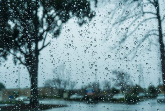 Κακοκαιρία στην Κορινθία: Μετρήσεις βροχόπτωσης και χιονιού από τους μετεωρολογικούς σταθμούς